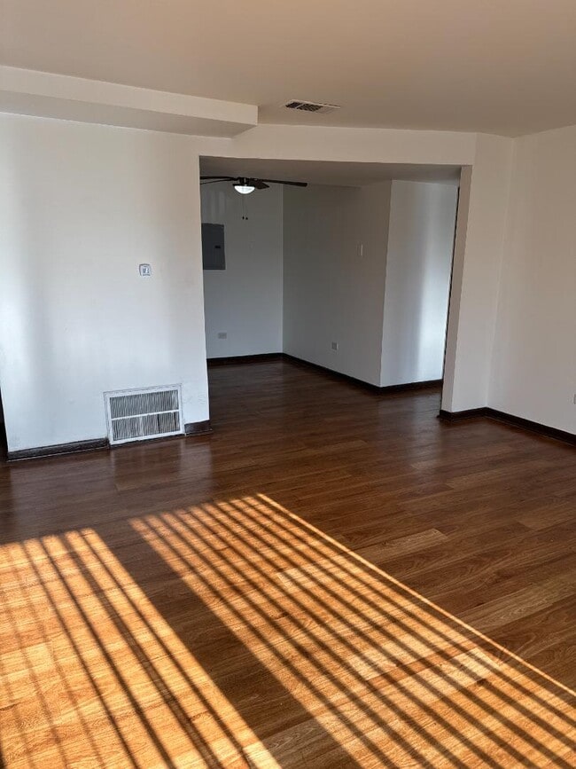 Photo - 2147 175th St