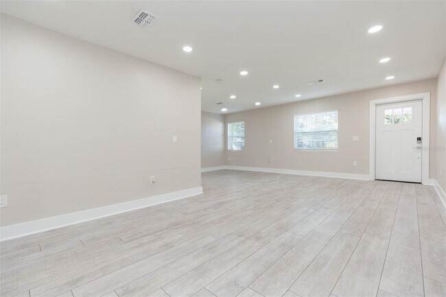 Photo - 4203 W Oklahoma Ave