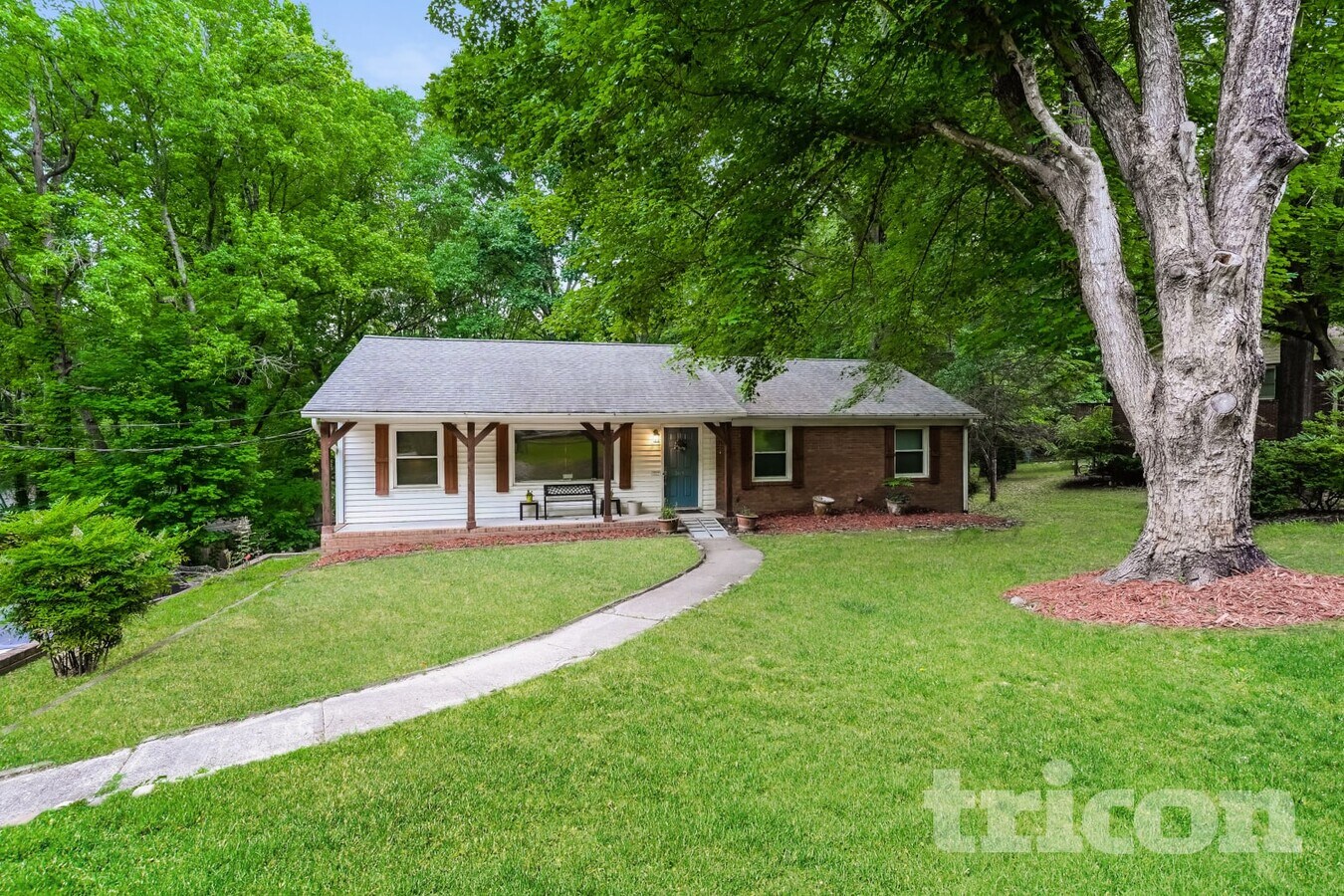 Photo - 1645 Ginger Dr