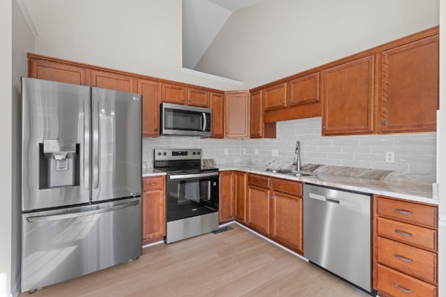 Photo - 156 Mallard View Ln