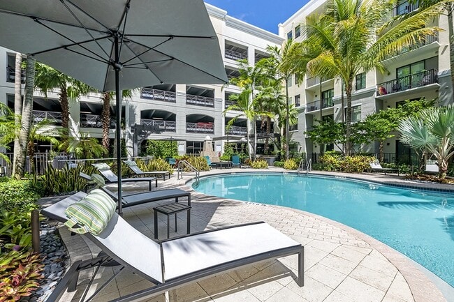 Photo - Bell Lighthouse Point