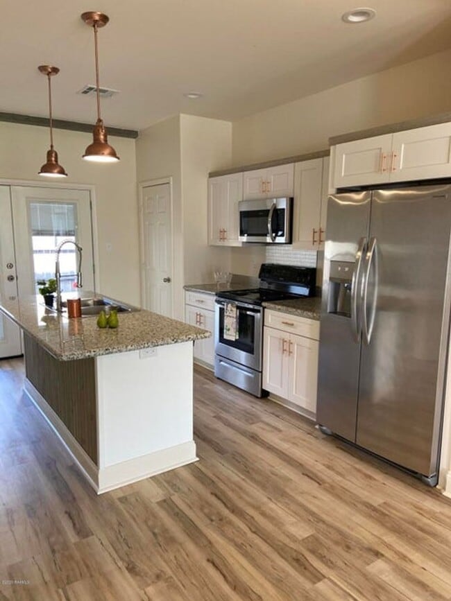 Photo - 108 Appleoak Ave Unit 108 Appleoak Ave # B