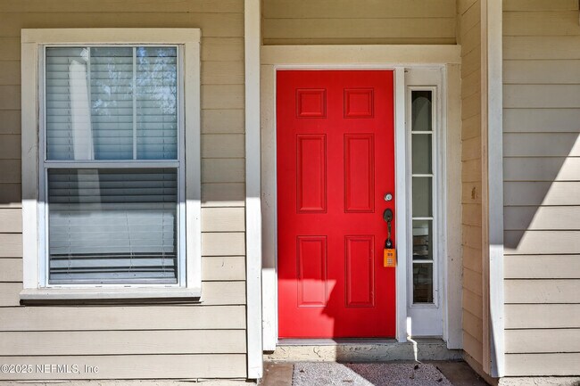 Photo - 9205 Redtail Dr