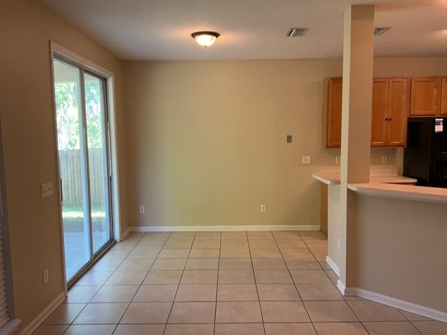 Photo - 1982 Protection Pt