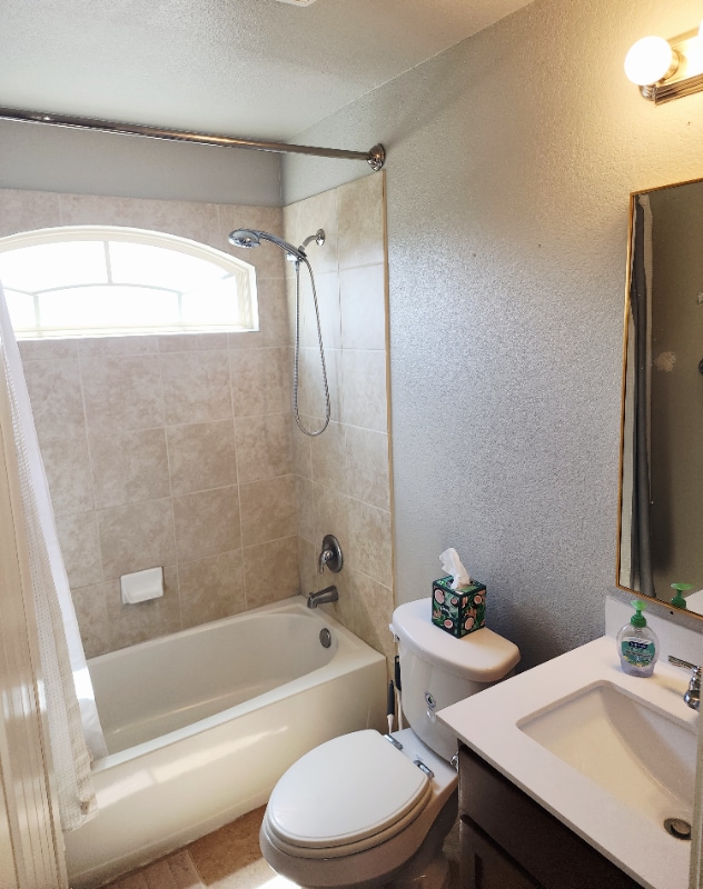 Photo - 124 Savoy Cv