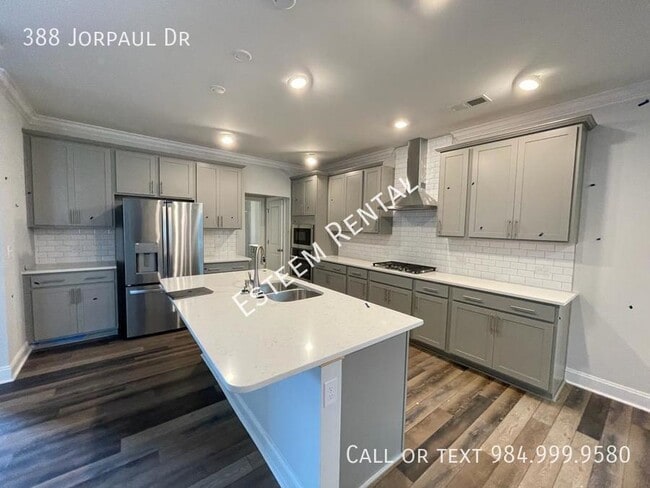 Photo - 388 Jorpaul Dr