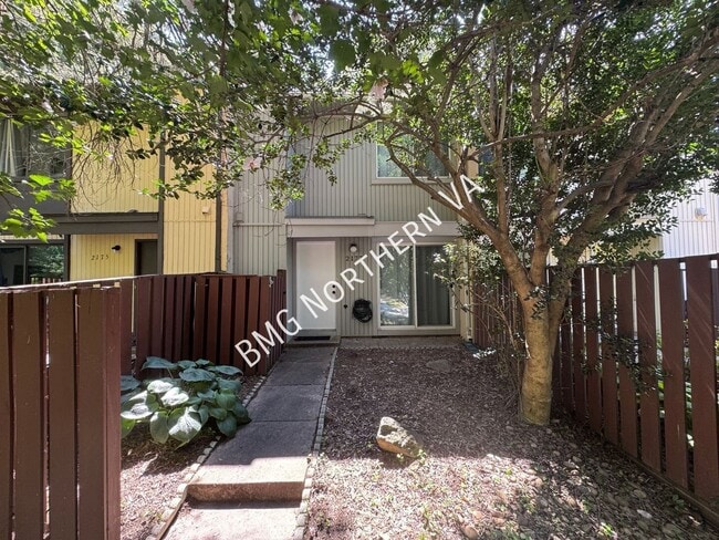 Building Photo - 2177 White Cornus Ln
