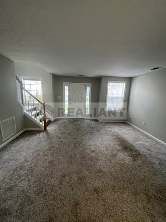 Photo - 2108 Heath Land Pl