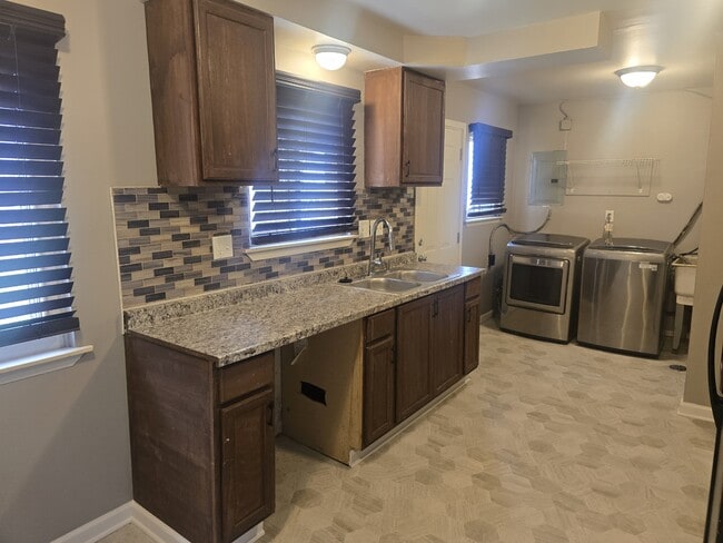 Photo - 13629 Sidonie Ave