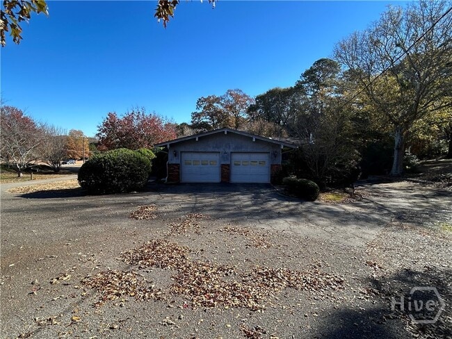 Photo - 1595 Timothy Rd