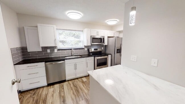 Photo - 3185 Dorris Ave Unit 1