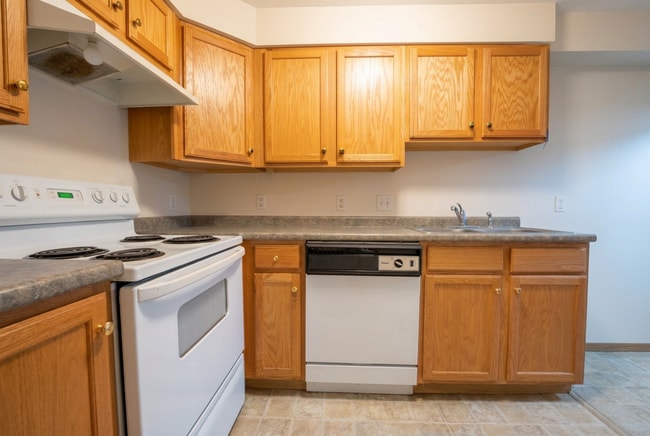 181 Lower Main St Unit 103