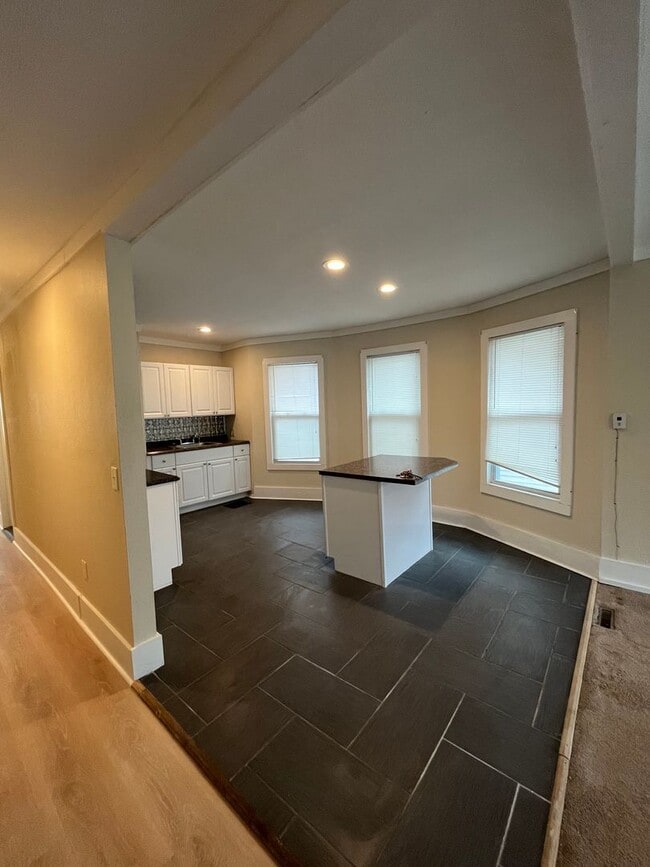 Photo - 12 Madison St Unit 12 Madison St-Up