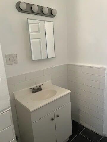 Photo - 72 Bruce Ave