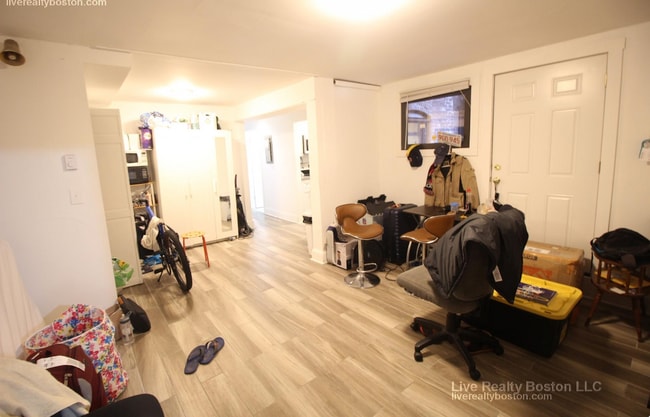 Photo - 768 Columbus Ave