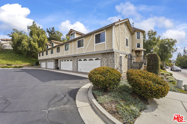 Photo - 29701 Canwood St Townhome