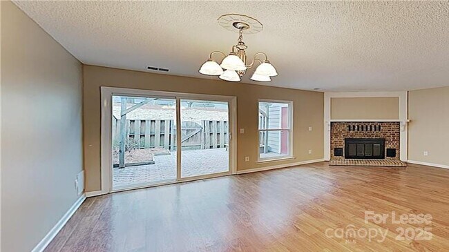 Photo - 1023 Sardis Cove Dr