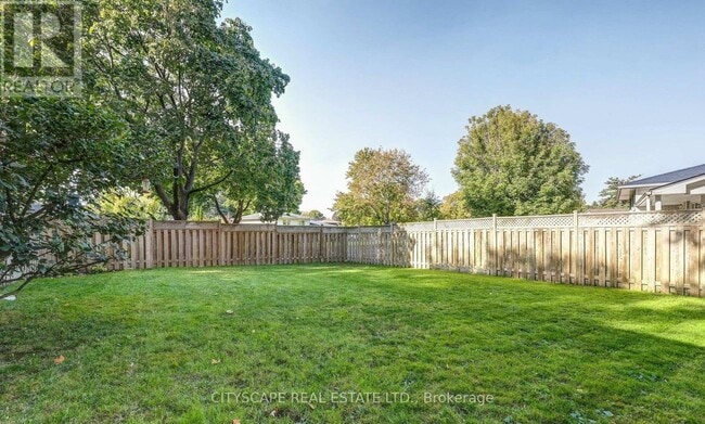 Photo - 1050 Apache Rd