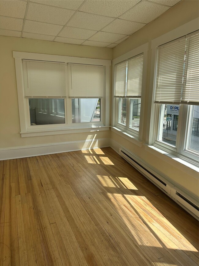 Photo - 144 Main St Apartamento Unidad floor 1