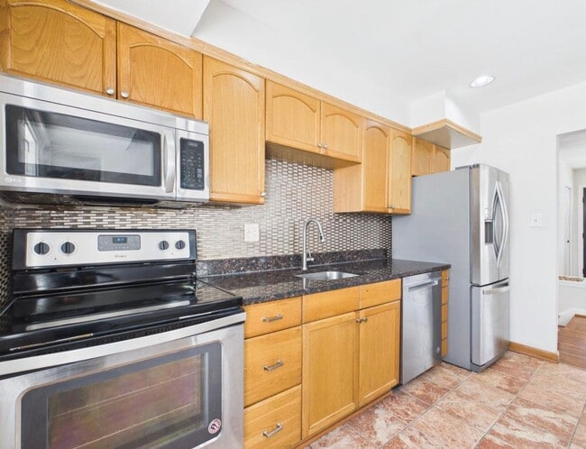 Photo - READY TO GO! 4 bed + 3.5 Baths - FRESH and ready