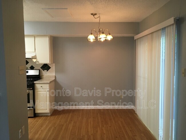 Photo - 1312 Southport Dr Unidad B