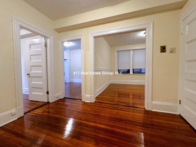 Photo - 885 Massachusetts Ave Unit 08