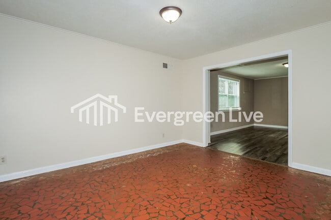 Photo - 3519 Naylor Dr