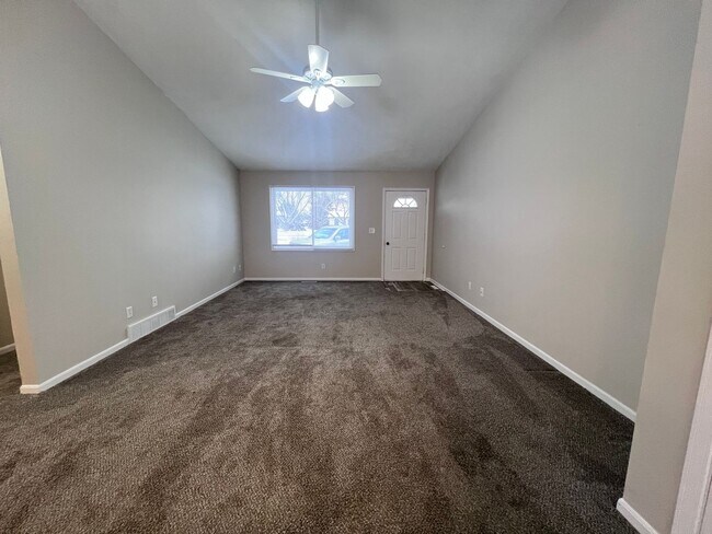 Photo - 4493 Pleasantview Ct NE