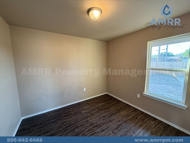 411 David Ave
