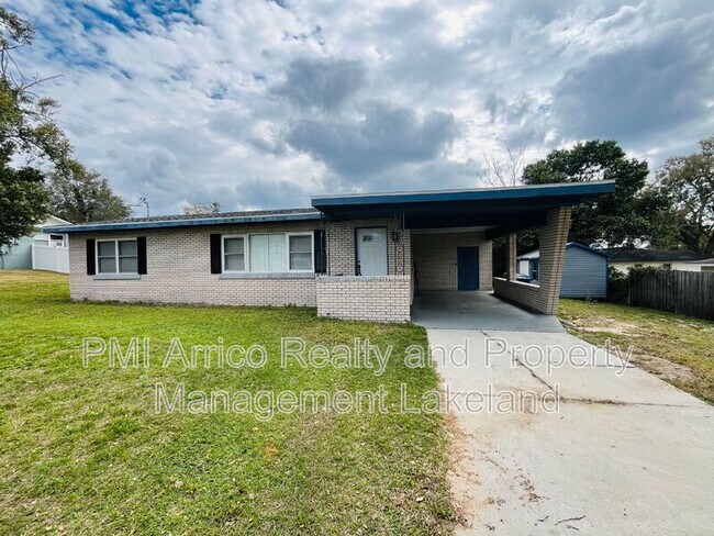 Photo - 260 W Interlachen St