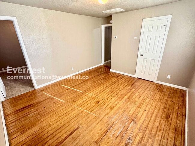 Photo - 917 S Urbana Ave