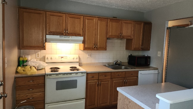 Photo - 620 Mistletoe Ct