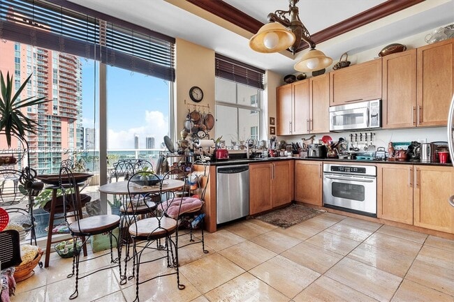 Photo - 3340 NE 190th St Unit 1808