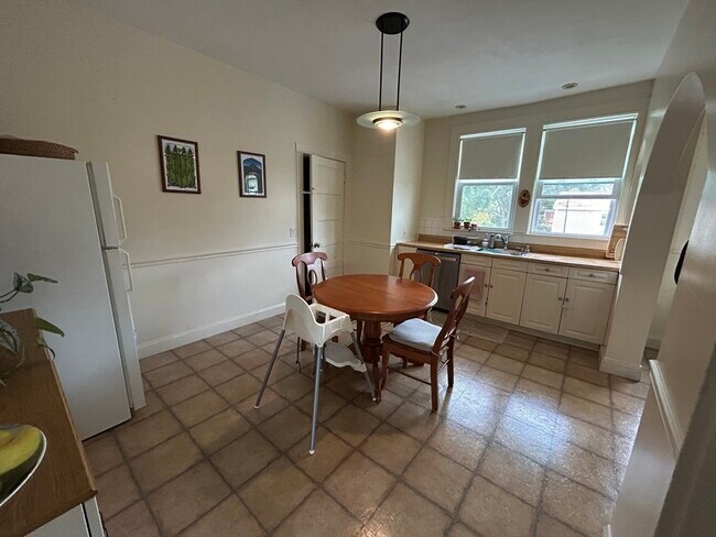 Photo - 20 Newburg St Unit 3