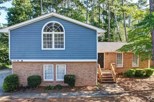 Building Photo - 4566 Mountain Creek Dr Rental