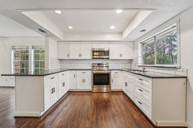 Photo - 3103 Glade Springs Dr