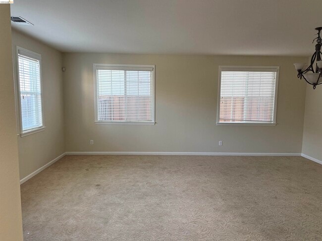 Photo - 5107 Fern Ridge Cir