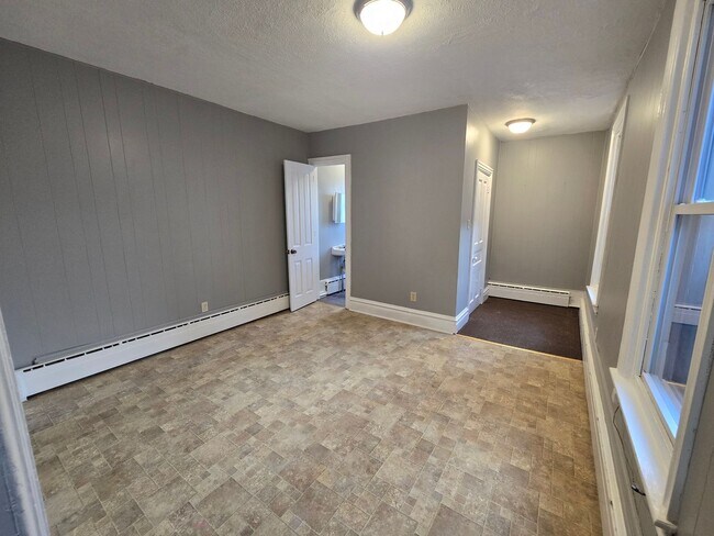 Photo - 417 N. 9th Street Unit 2R