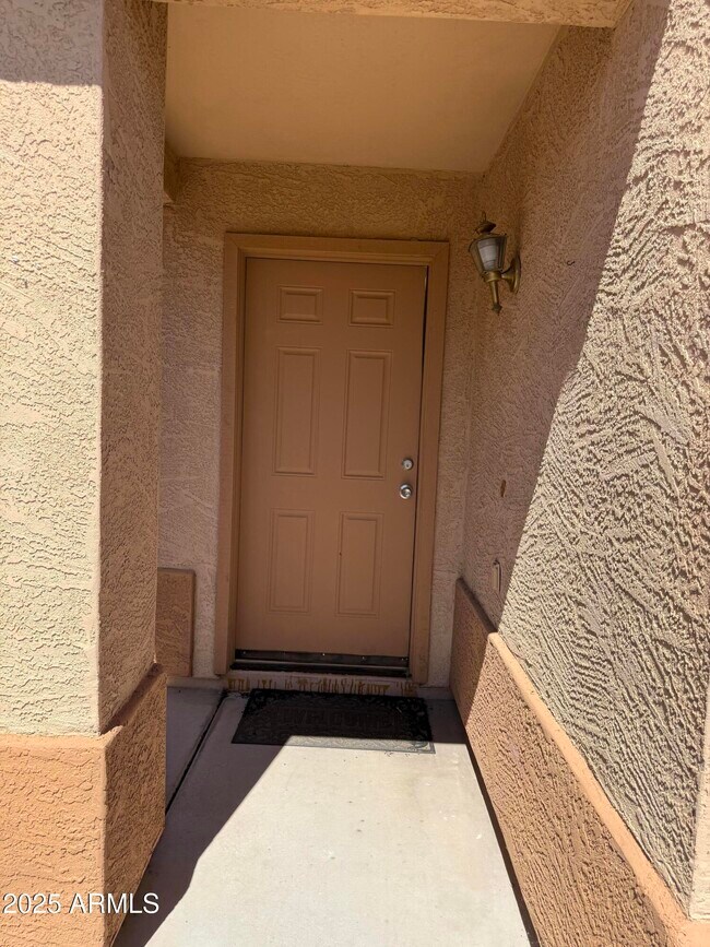 Photo - 678 W Kingman Loop