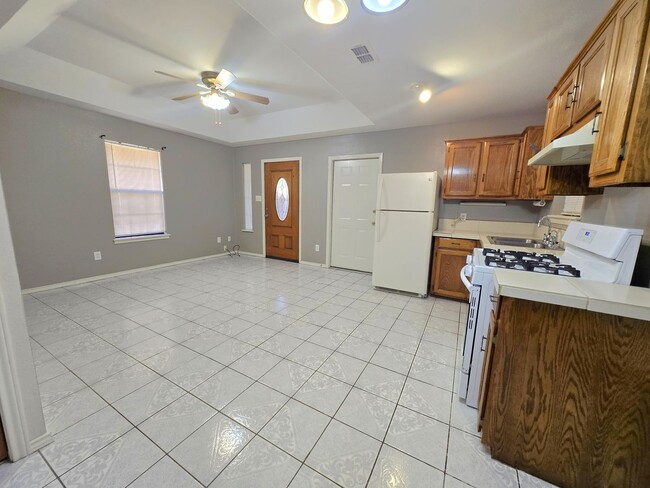 Photo - COZY 2BD/1.5BTH/1GAR home in Harlingen at an affordable price!