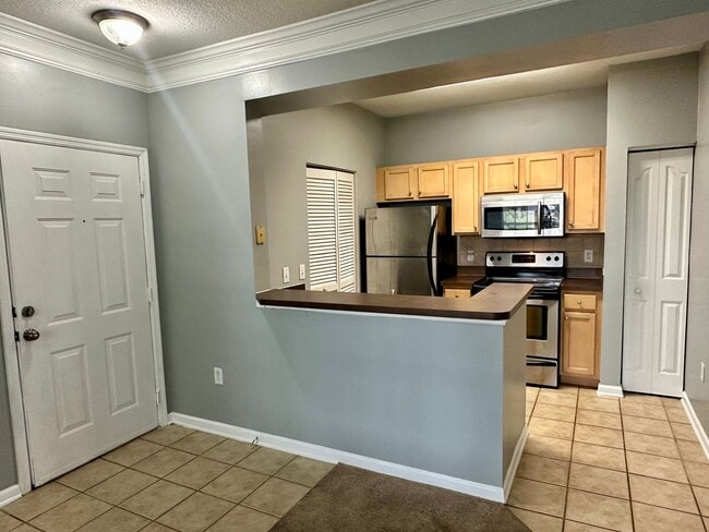 Photo - Madison Pointe Unit 12825 Madison Pointe Circle -  4-206