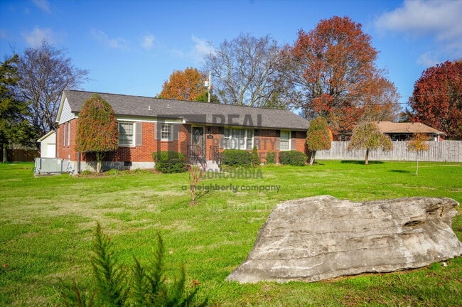 Photo - 550 Scenic Dr