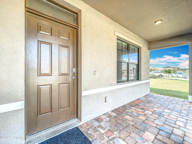 Photo - 870 Remington Green Dr SE