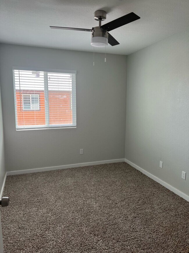 Photo - 12730 W Amy Dr