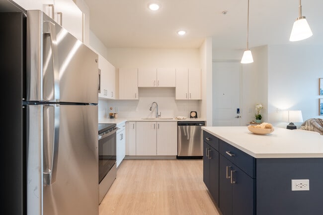 Cypress Square II Apartments
