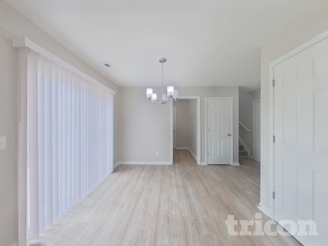 Photo - 1305 Peach Park Ln