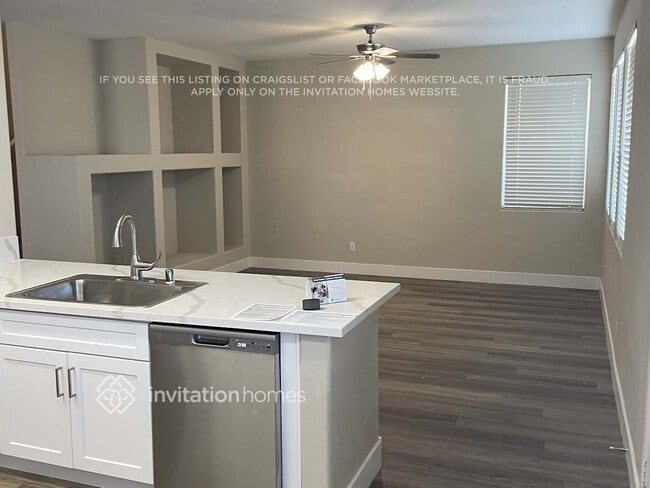 Photo - 7812 Picnic St