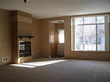 Photo - 514 Lovell Ave W