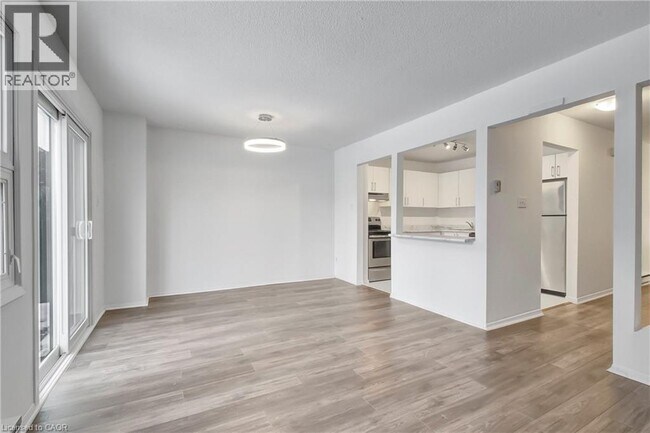 Photo - 6530 Glen Erin Dr