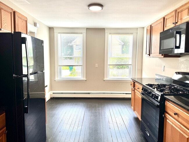 Building Photo - 29 Chase Ln Unit 1L